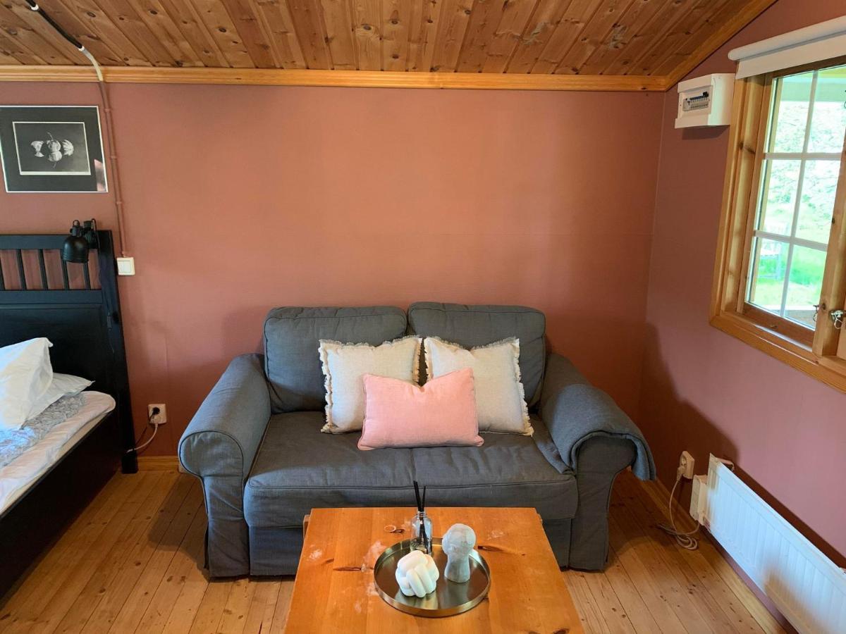 The Pink Cabin Tyfta Exterior foto